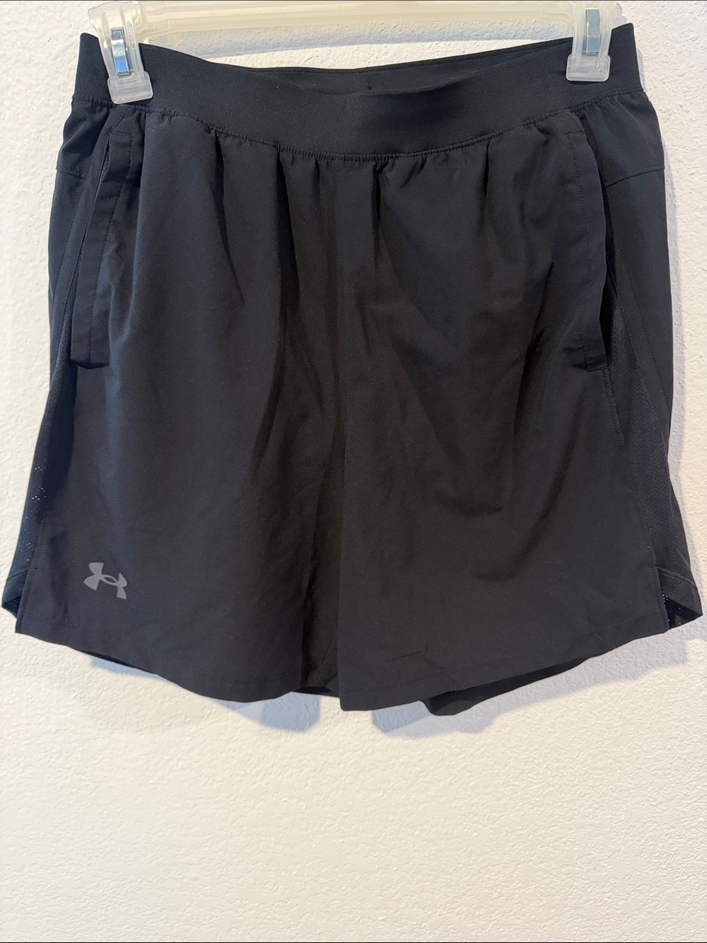 Under Armour Black Men's Athletic Performance Shorts